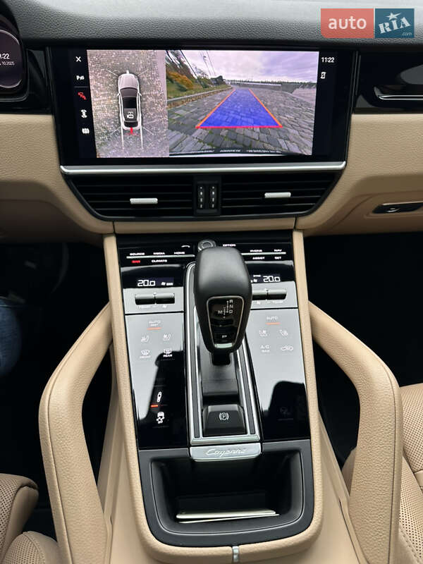 Позашляховик / Кросовер Porsche Cayenne Coupe 2021 в Києві