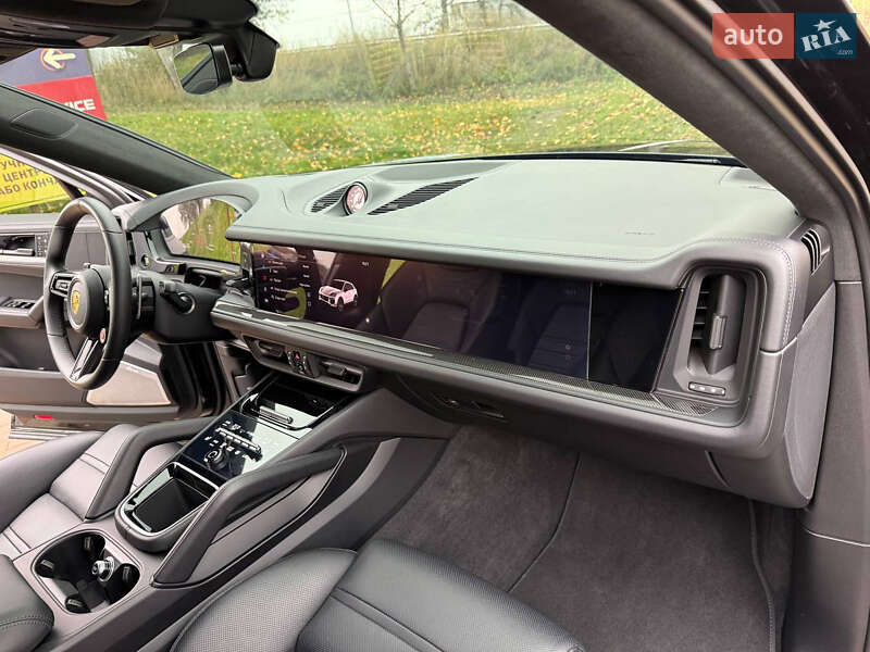 Внедорожник / Кроссовер Porsche Cayenne Coupe 2023 в Киеве фото 93 Внедорожник / Кроссовер Porsche Cayenne Coupe 2023 в Киеве