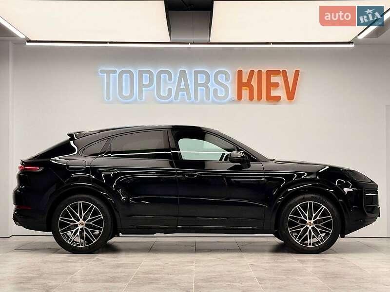 Внедорожник / Кроссовер Porsche Cayenne Coupe 2025 в Киеве