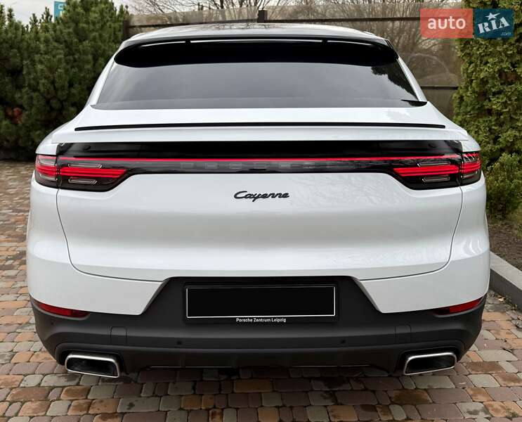Позашляховик / Кросовер Porsche Cayenne Coupe 2022 в Києві