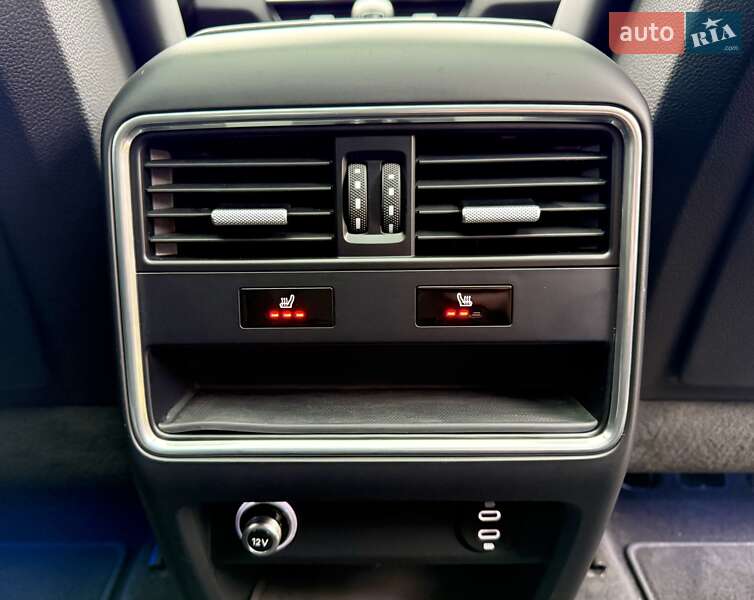 Позашляховик / Кросовер Porsche Cayenne Coupe 2022 в Києві