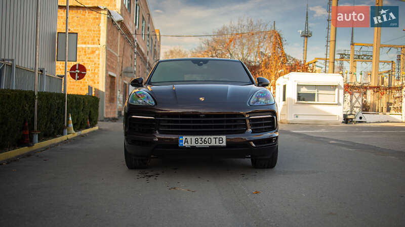 Позашляховик / Кросовер Porsche Cayenne Coupe 2019 в Чернівцях