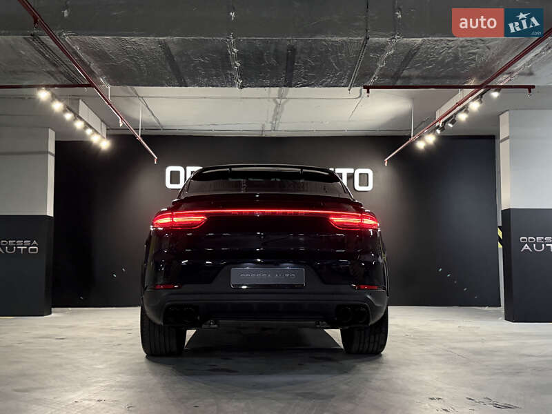 Позашляховик / Кросовер Porsche Cayenne Coupe 2021 в Одесі