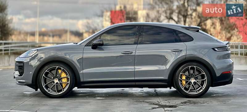 Внедорожник / Кроссовер Porsche Cayenne Coupe 2023 в Киеве фото 5 Внедорожник / Кроссовер Porsche Cayenne Coupe 2023 в Киеве