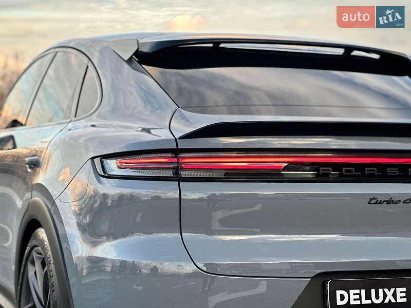 Внедорожник / Кроссовер Porsche Cayenne Coupe 2023 в Киеве фото 38 Внедорожник / Кроссовер Porsche Cayenne Coupe 2023 в Киеве