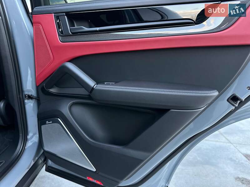 Внедорожник / Кроссовер Porsche Cayenne Coupe 2023 в Киеве фото 73 Внедорожник / Кроссовер Porsche Cayenne Coupe 2023 в Киеве