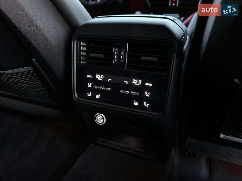 Внедорожник / Кроссовер Porsche Cayenne Coupe 2023 в Киеве фото 78 Внедорожник / Кроссовер Porsche Cayenne Coupe 2023 в Киеве