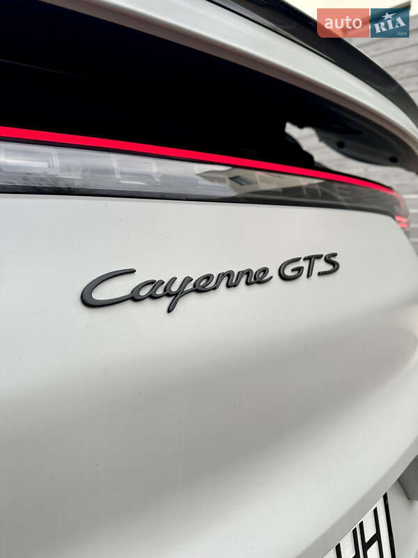 Позашляховик / Кросовер Porsche Cayenne Coupe 2022 в Києві