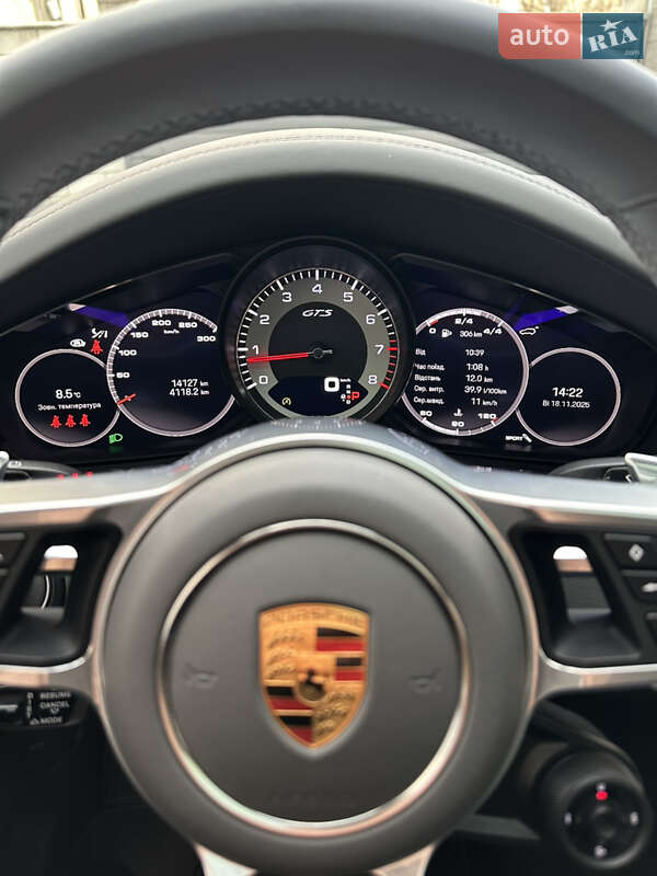 Позашляховик / Кросовер Porsche Cayenne Coupe 2022 в Києві