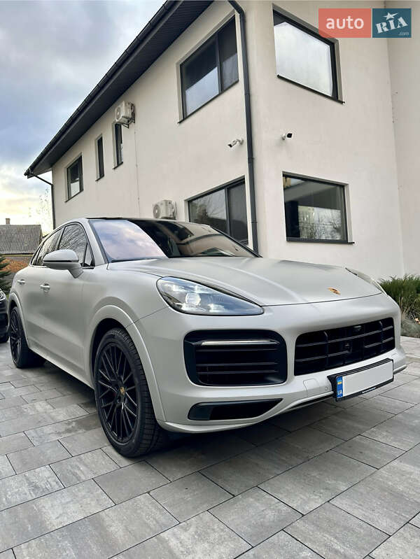 Позашляховик / Кросовер Porsche Cayenne Coupe 2022 в Києві