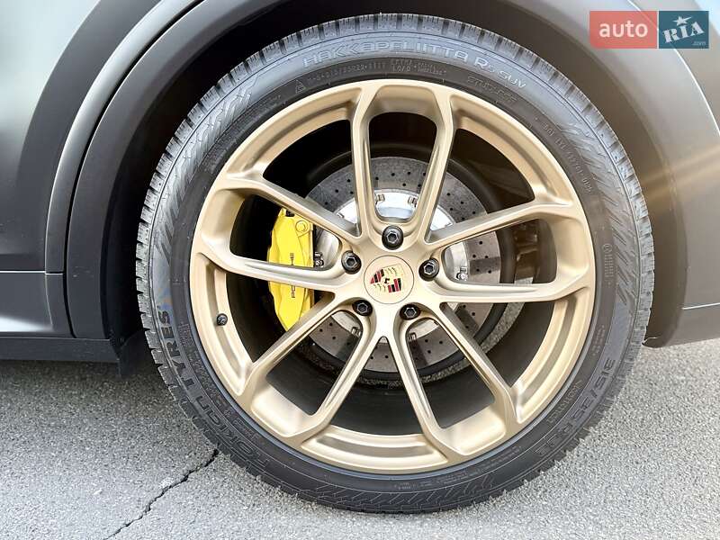 Позашляховик / Кросовер Porsche Cayenne Coupe 2024 в Києві фото 16 Позашляховик / Кросовер Porsche Cayenne Coupe 2024 в Києві