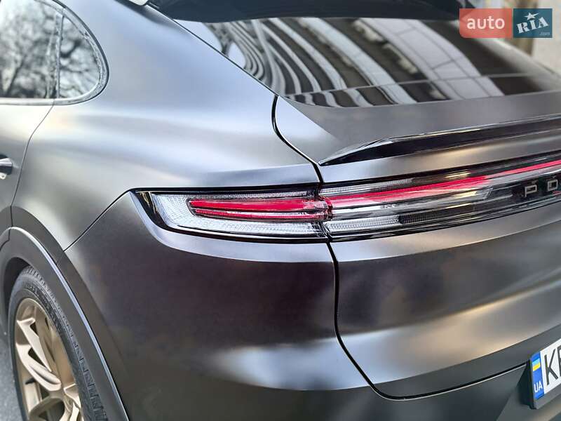 Позашляховик / Кросовер Porsche Cayenne Coupe 2024 в Києві фото 25 Позашляховик / Кросовер Porsche Cayenne Coupe 2024 в Києві