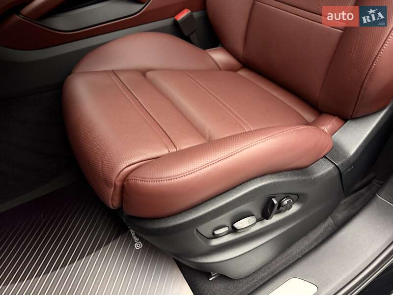 Внедорожник / Кроссовер Porsche Cayenne Coupe 2025 в Киеве фото 29 Внедорожник / Кроссовер Porsche Cayenne Coupe 2025 в Киеве