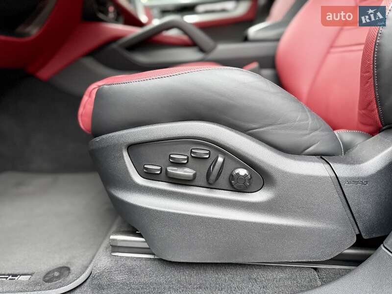 Внедорожник / Кроссовер Porsche Cayenne Coupe 2024 в Киеве фото 51 Внедорожник / Кроссовер Porsche Cayenne Coupe 2024 в Киеве