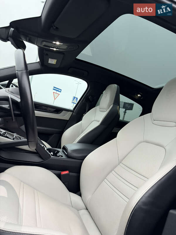 Внедорожник / Кроссовер Porsche Cayenne Coupe 2023 в Буче