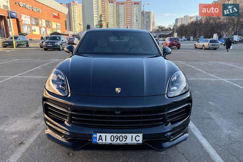 Внедорожник / Кроссовер Porsche Cayenne Coupe 2020 в Киеве