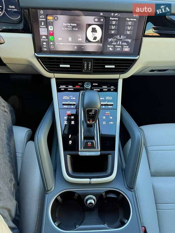 Внедорожник / Кроссовер Porsche Cayenne Coupe 2020 в Киеве