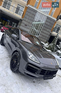 Внедорожник / Кроссовер Porsche Cayenne Coupe 2020 в Киеве