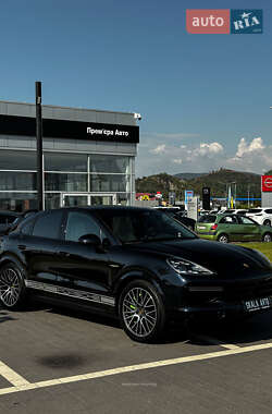 Внедорожник / Кроссовер Porsche Cayenne Coupe 2021 в Херсоне