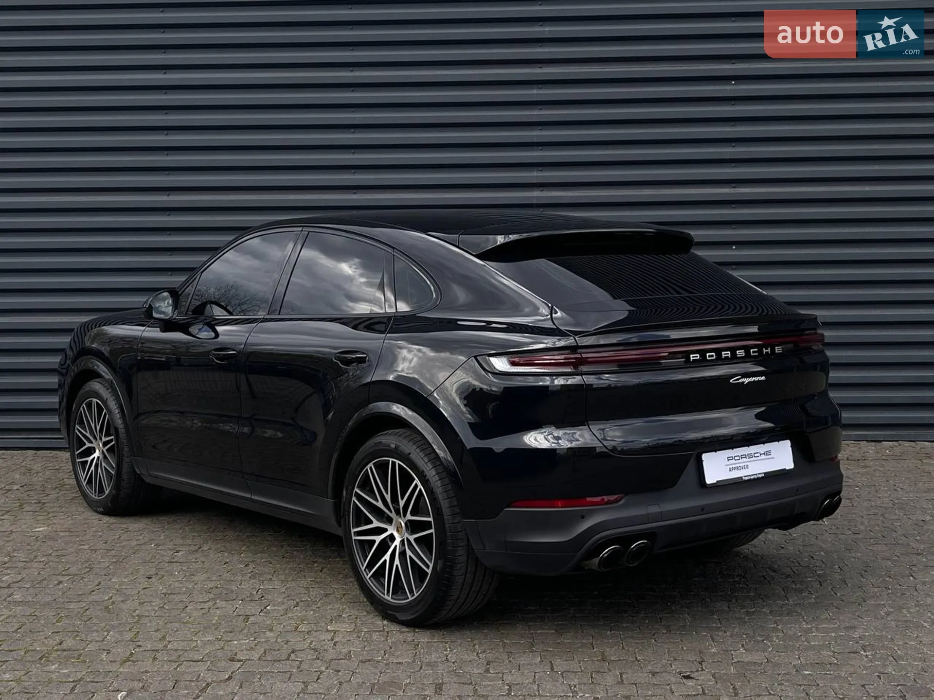 2024 Porsche Cayenne Coupe - мініатюра 3