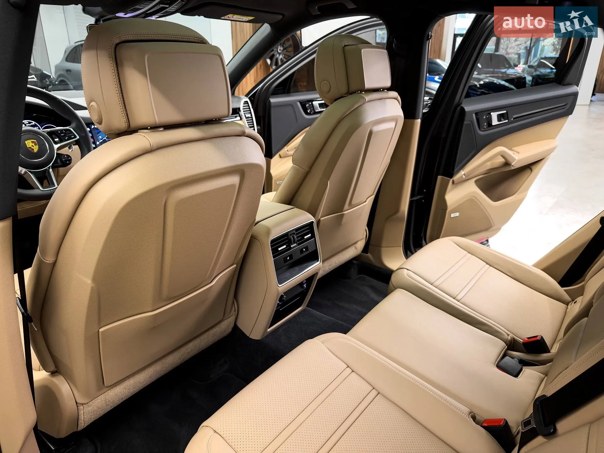 2021 Porsche Cayenne Coupe - мініатюра 37