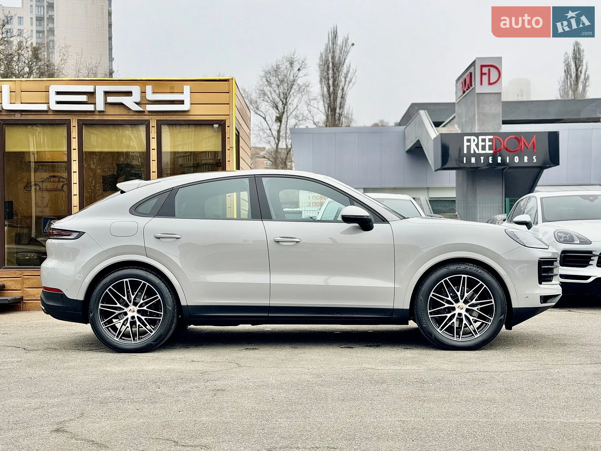 2024 Porsche Cayenne Coupe - мініатюра 10