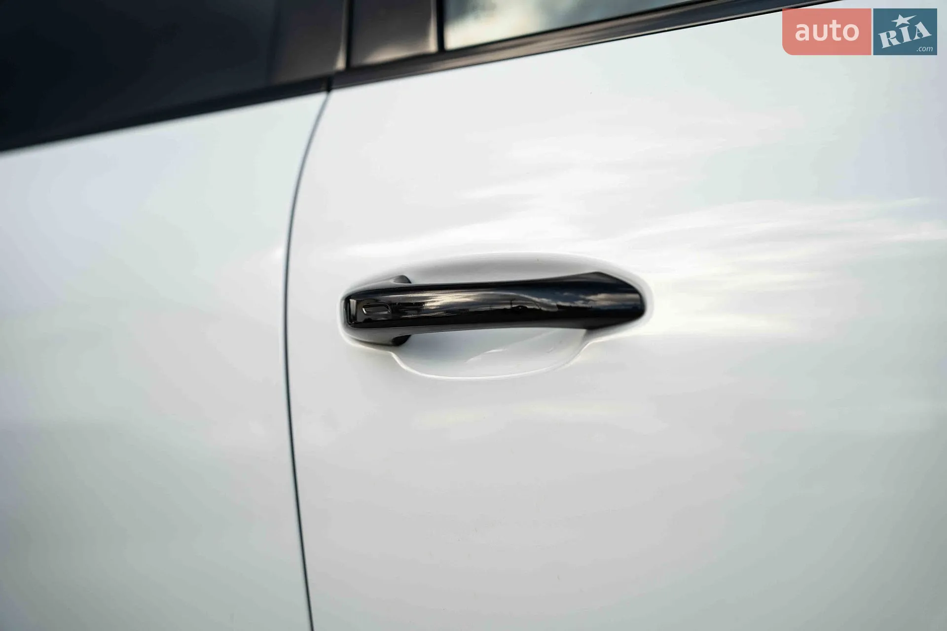 2022 Porsche Cayenne Coupe - мініатюра 10