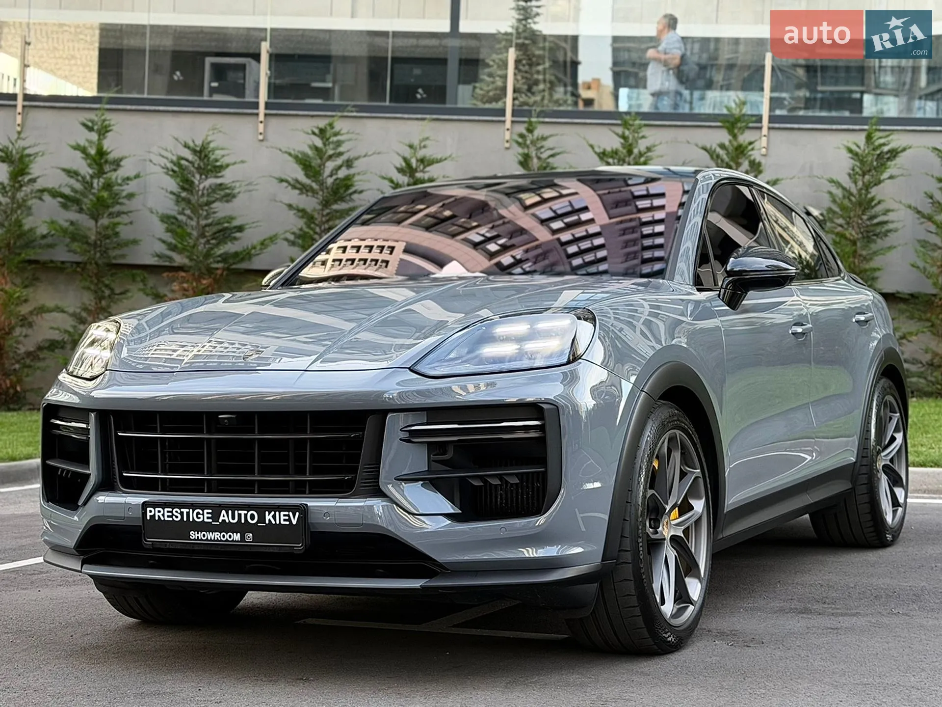 2023 Porsche Cayenne Coupe - мініатюра 10