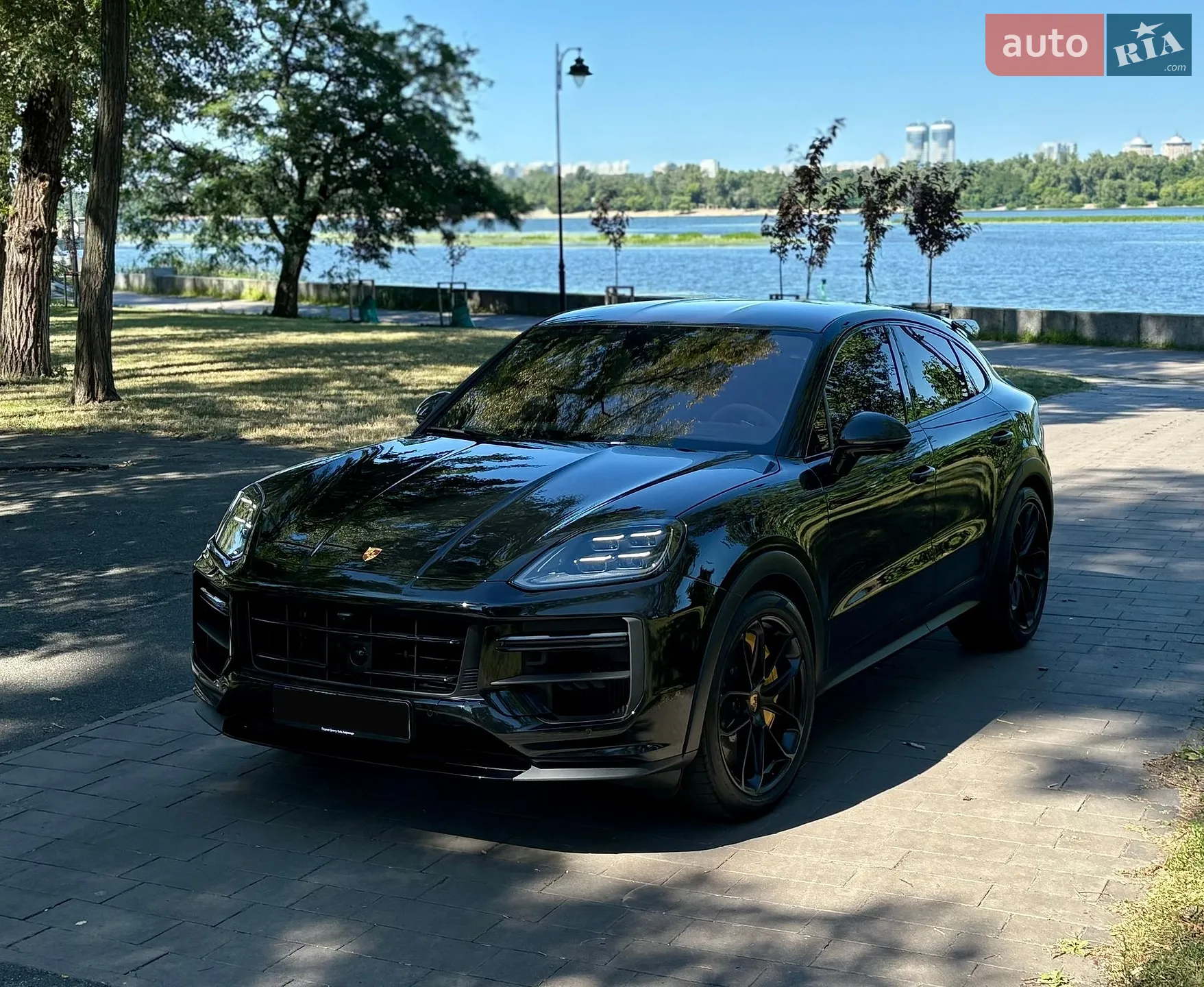 2024 Porsche Cayenne Coupe - мініатюра 2