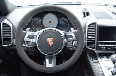 Універсал Porsche Cayenne 2013 в Києві