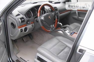 Внедорожник / Кроссовер Porsche Cayenne 2003 в 