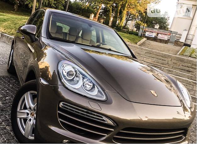  Porsche Cayenne 2013 в Киеве