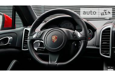 Внедорожник / Кроссовер Porsche Cayenne 2013 в Киеве