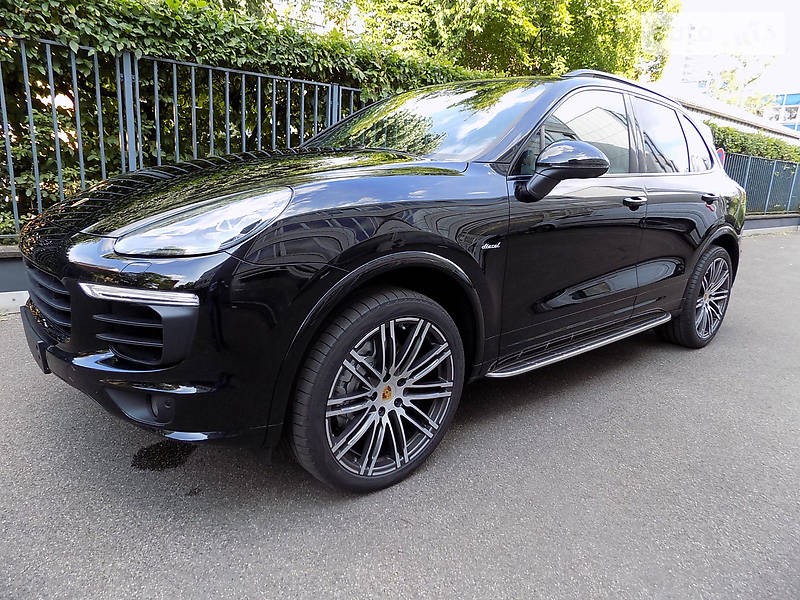  Porsche Cayenne 2018 в Киеве