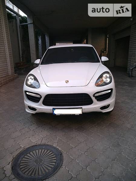 Porsche Cayenne 2013 года