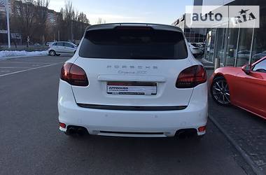 Внедорожник / Кроссовер Porsche Cayenne 2012 в Днепре