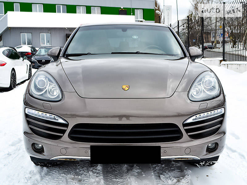 Porsche Cayenne 2013 года