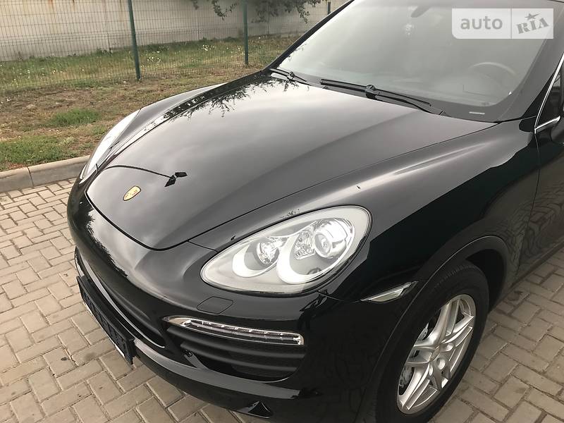 Porsche Cayenne 2013 года