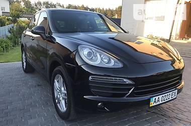 Позашляховик / Кросовер Porsche Cayenne 2010 в Києві