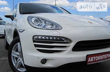 Внедорожник / Кроссовер Porsche Cayenne 2011 в Киеве