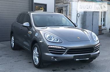 Позашляховик / Кросовер Porsche Cayenne 2013 в Тернополі