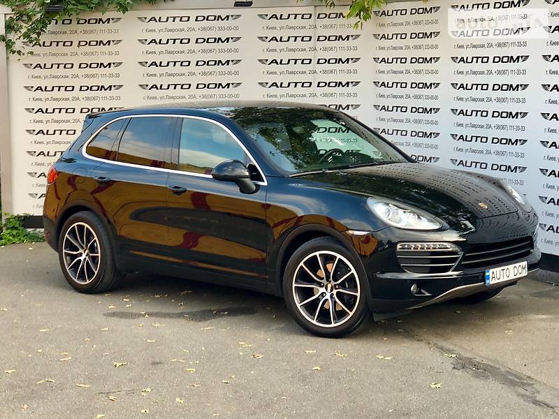 Внедорожник / Кроссовер Porsche Cayenne 2011 в Киеве