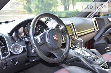 Внедорожник / Кроссовер Porsche Cayenne 2010 в Киеве