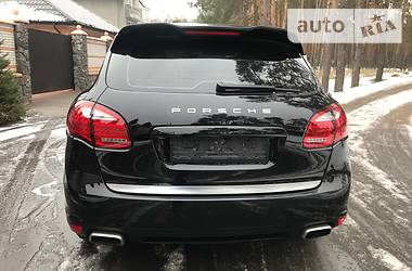 Внедорожник / Кроссовер Porsche Cayenne 2011 в Киеве