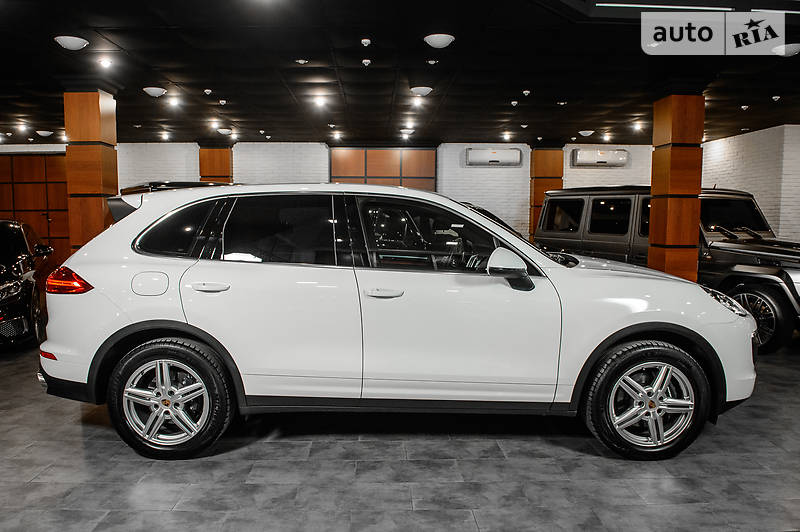 Позашляховик / Кросовер Porsche Cayenne 2016 в Одесі фото 9 Позашляховик / Кросовер Porsche Cayenne 2016 в Одесі