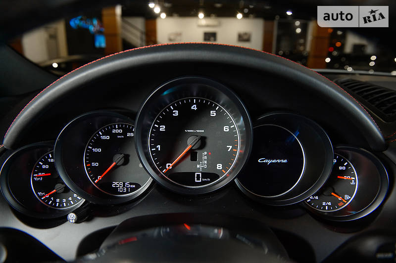 Позашляховик / Кросовер Porsche Cayenne 2016 в Одесі фото 24 Позашляховик / Кросовер Porsche Cayenne 2016 в Одесі