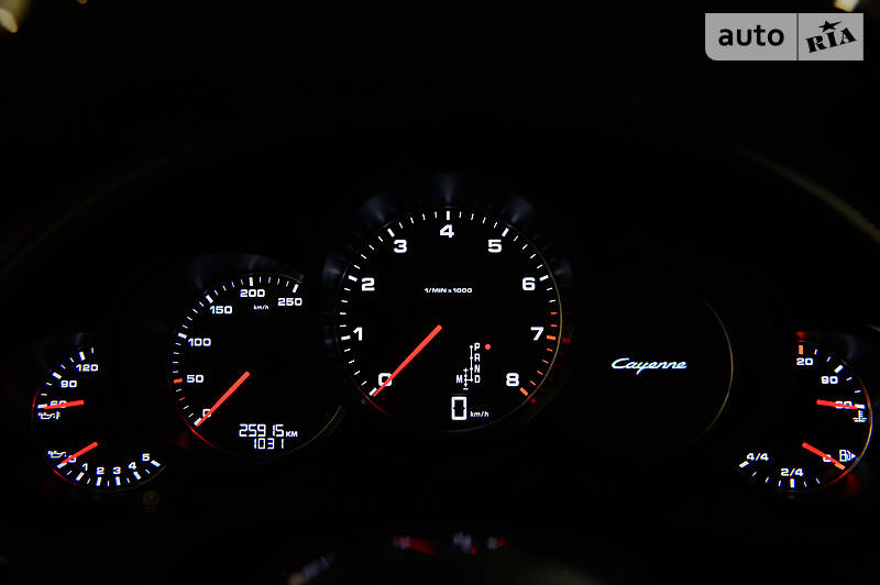 Позашляховик / Кросовер Porsche Cayenne 2016 в Одесі фото 33 Позашляховик / Кросовер Porsche Cayenne 2016 в Одесі