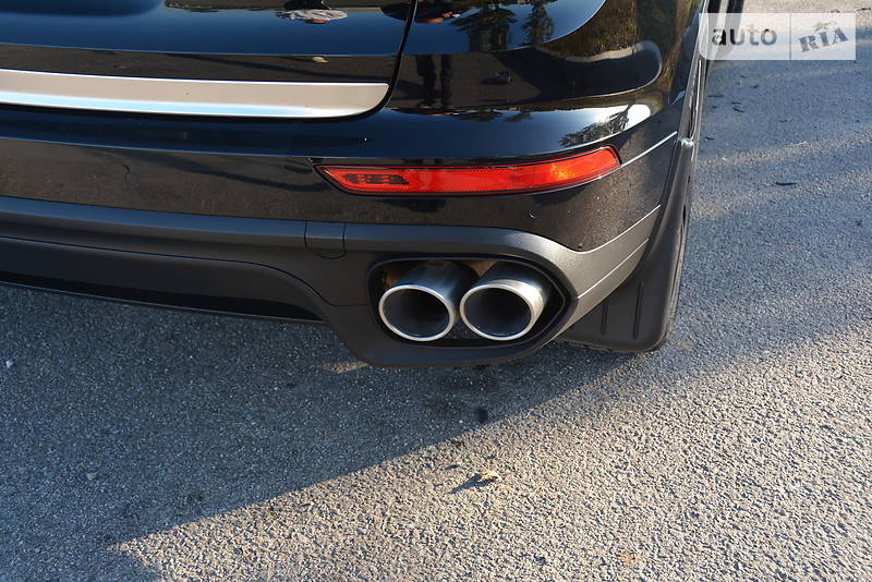 Универсал Porsche Cayenne 2016 в Запорожье