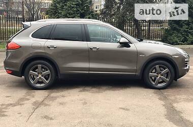 Внедорожник / Кроссовер Porsche Cayenne 2012 в Ужгороде