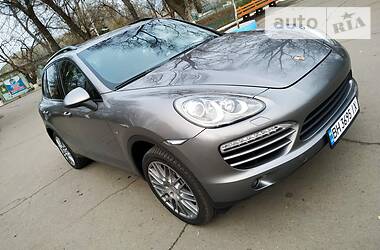 Хэтчбек Porsche Cayenne 2013 в Одессе